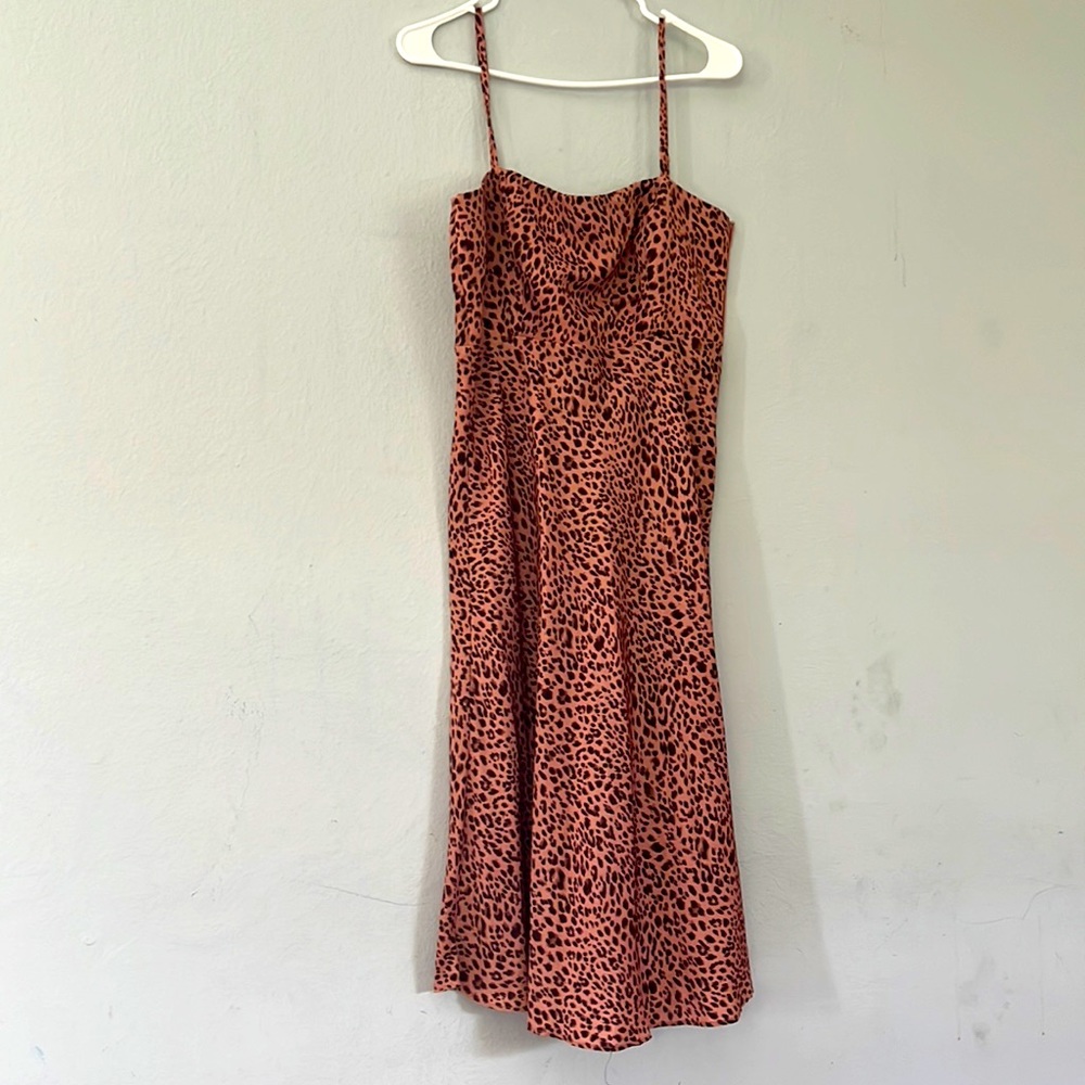 Midi dress, new with no tag